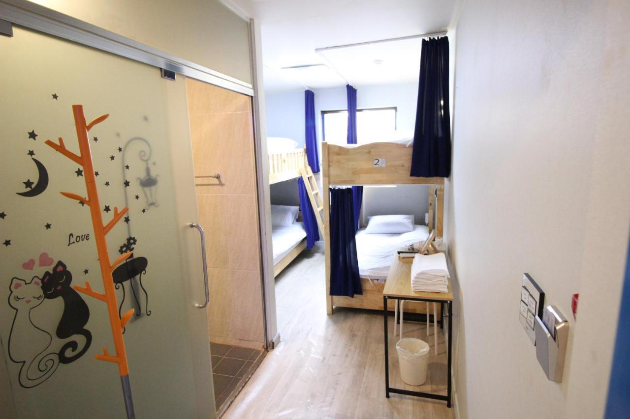 Stay In Blue Seoul Luaran gambar